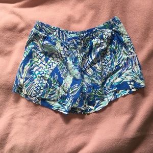 Trina Turk Shorts size m